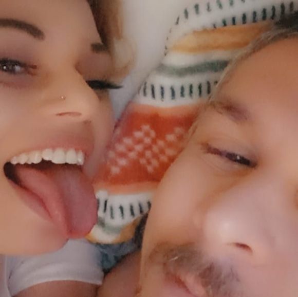 Meet your Posher, Noelle - Picture 1 of 1